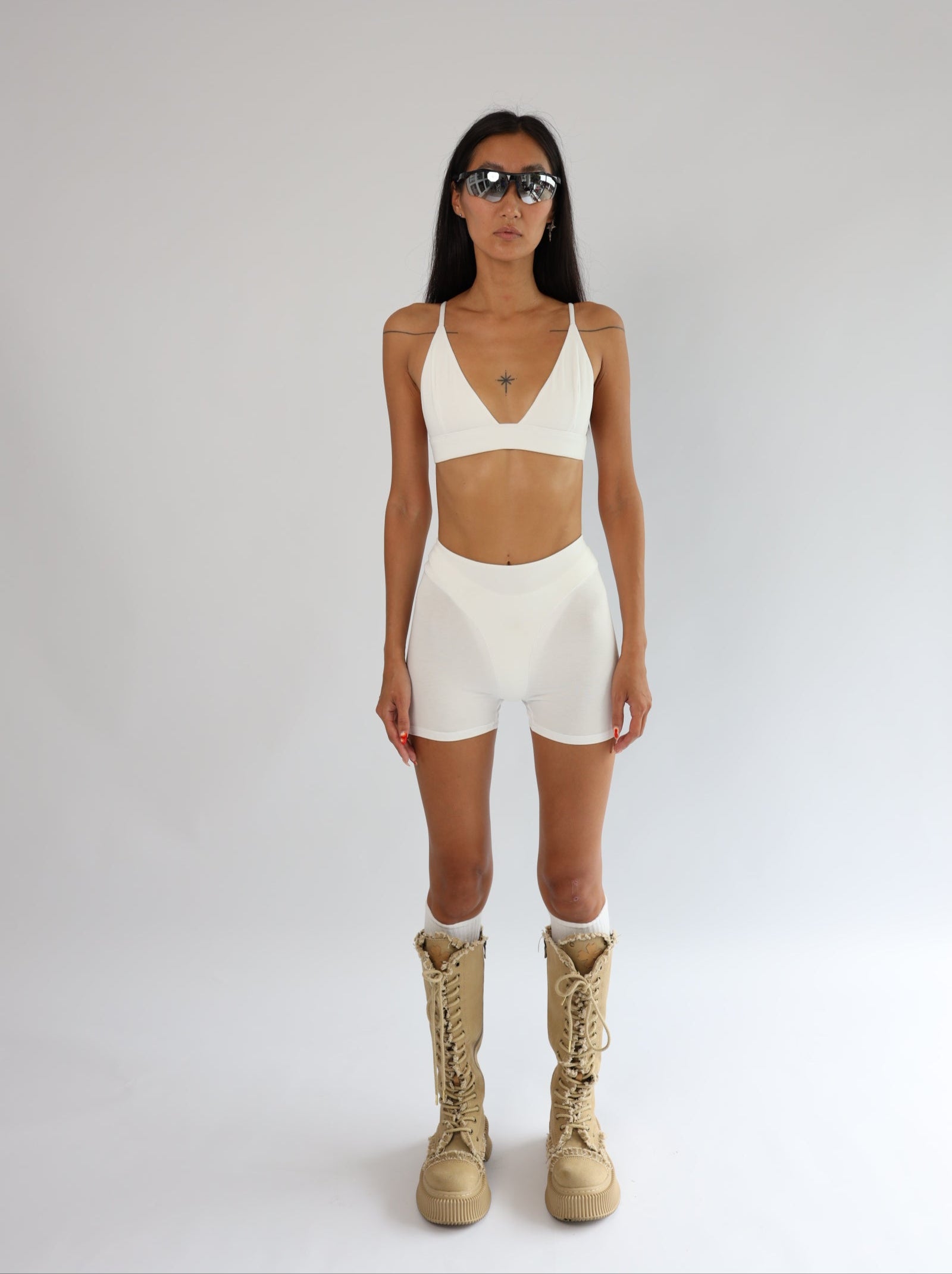 Curve Short